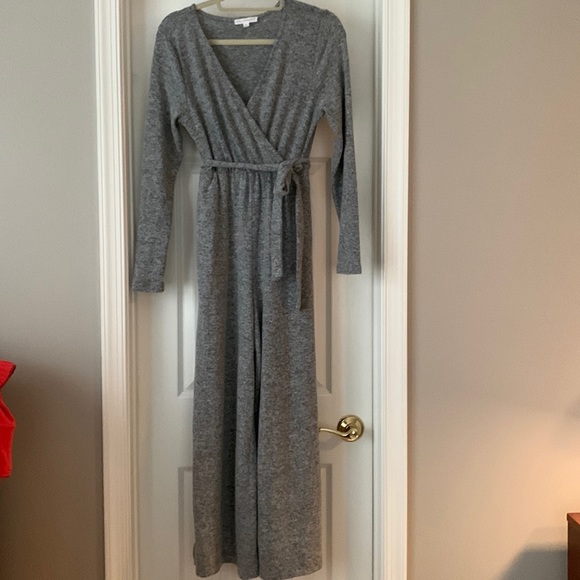 Coco + Jaimeson Hacci knit wrap jumpsuit - Picture 3 of 10